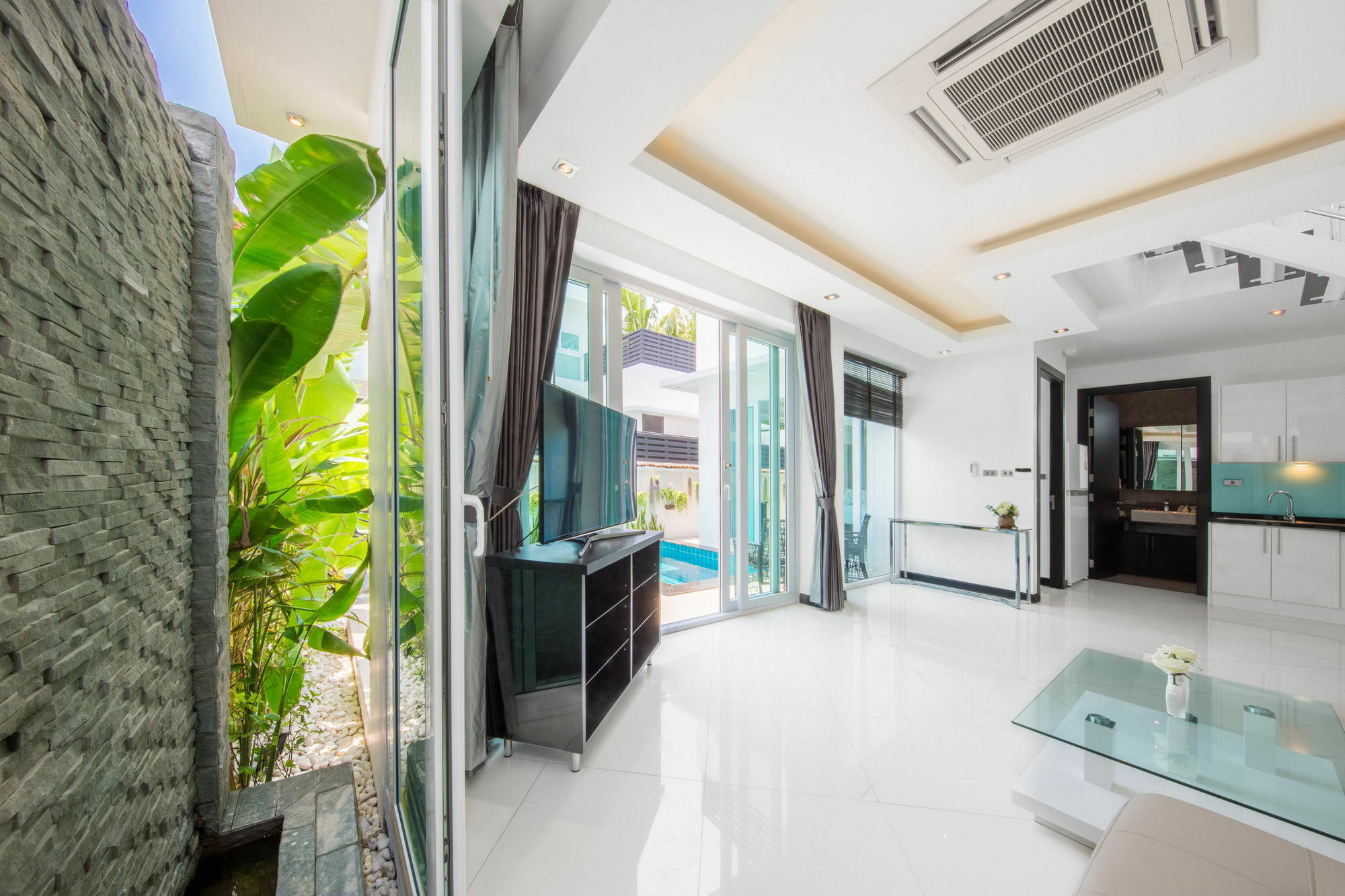 Colibri Pool Villa Pattaya Jomtien Beach Exterior photo
